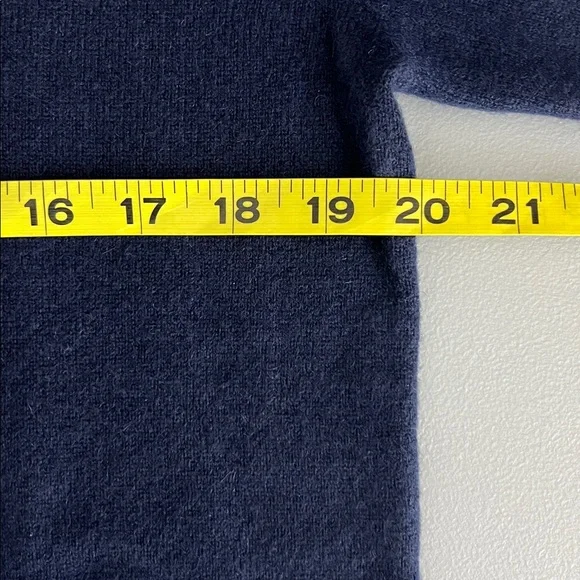 NWT Quince Mongolian Cashmere Full-Zip Hoodie True Navy Size M - Picture 7 of 15